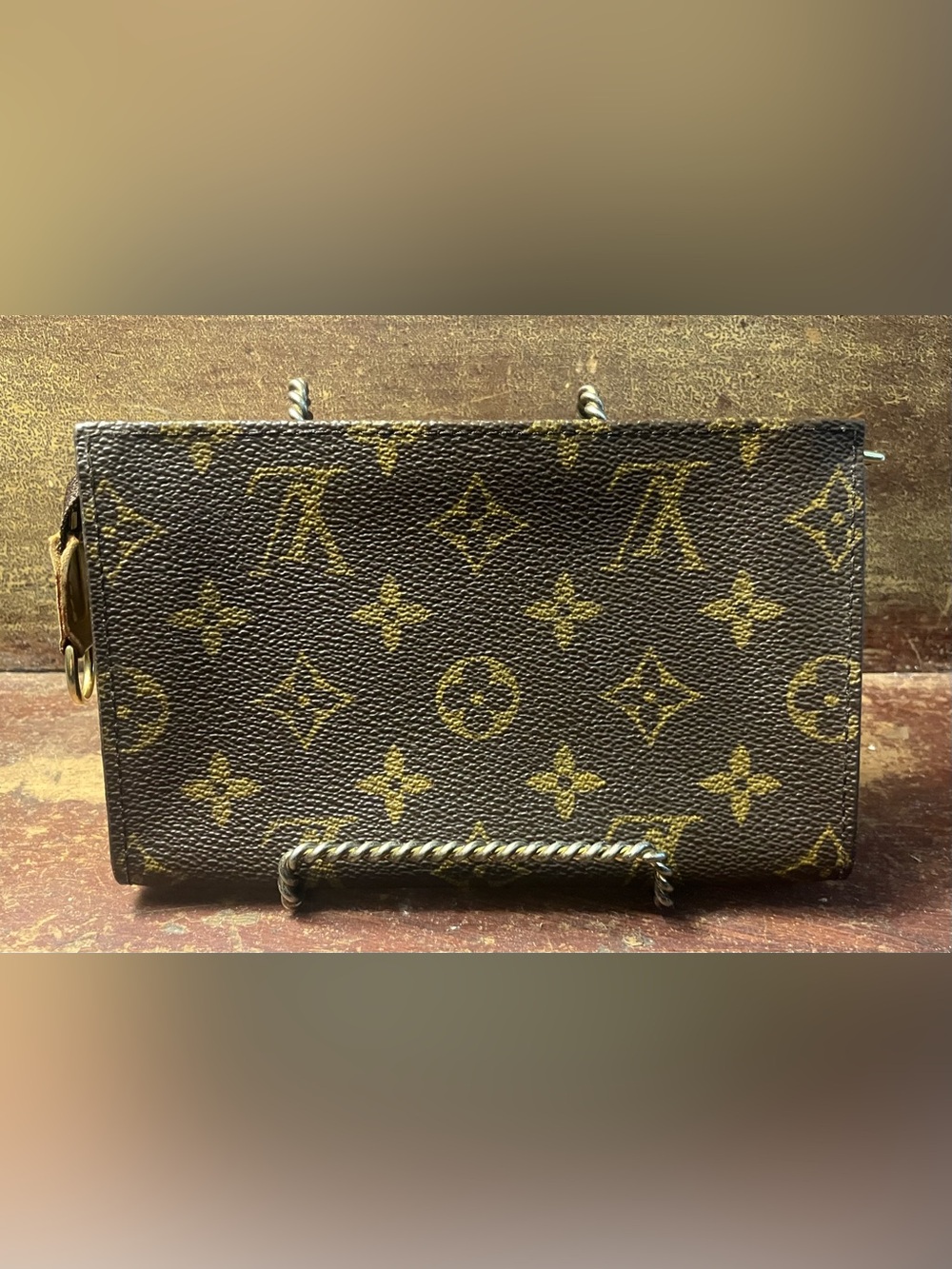 Authentic Louis Vuitton Monogram Pouch w/D-ring
